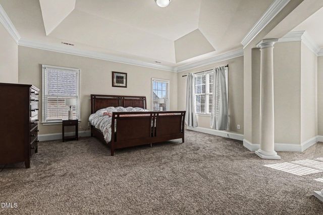 10643 Tarton Fields Circle, Raleigh, NC 27617