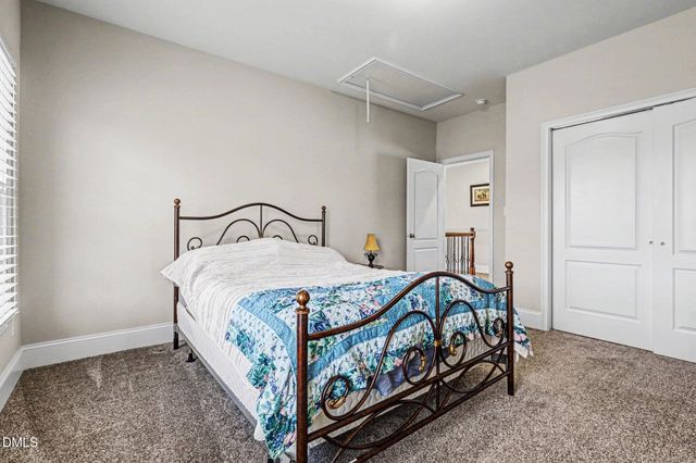 10643 Tarton Fields Circle, Raleigh, NC 27617