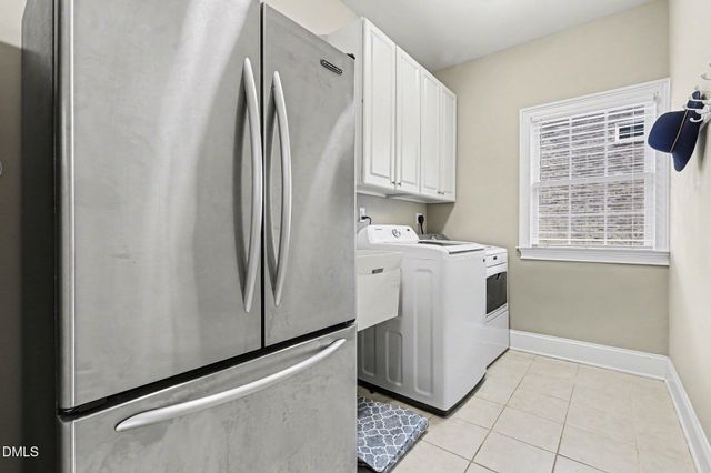 10643 Tarton Fields Circle, Raleigh, NC 27617