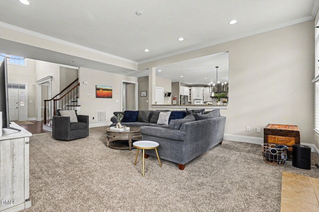 10643 Tarton Fields Circle, Raleigh, NC 27617