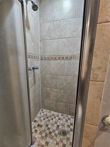 2502 Knoll Street, Houston, TX 77080