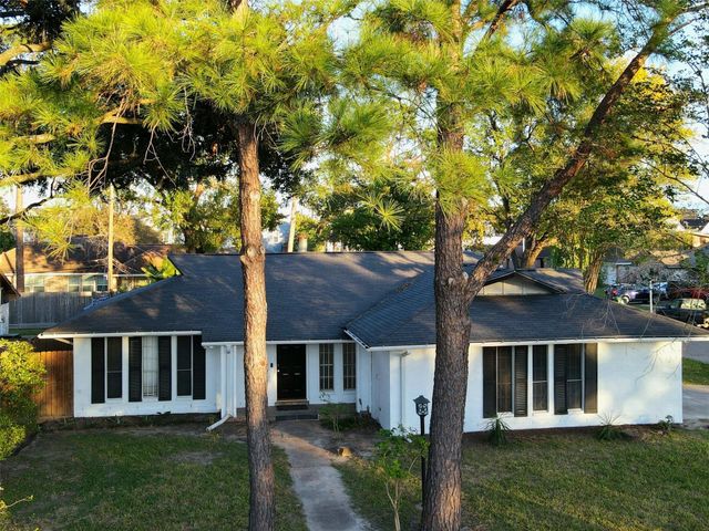 2502 Knoll Street, Houston, TX 77080