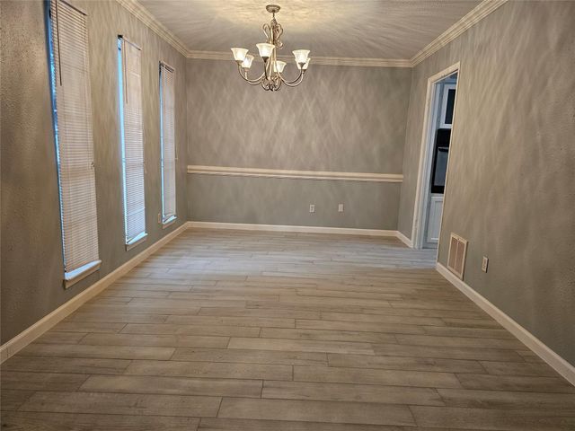 2502 Knoll Street, Houston, TX 77080