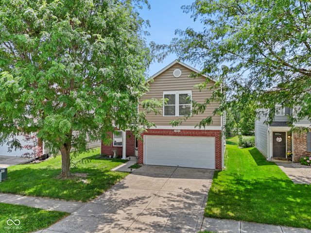 741 Wheatgrass Drive, Greenwood, IN 46143
