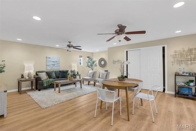 416 Tanglewood Drive, Ladue, MO 63124