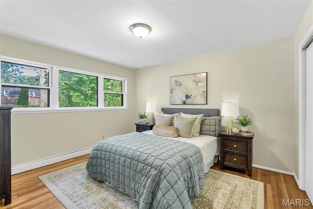 416 Tanglewood Drive, Ladue, MO 63124