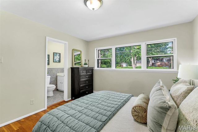 416 Tanglewood Drive, Ladue, MO 63124