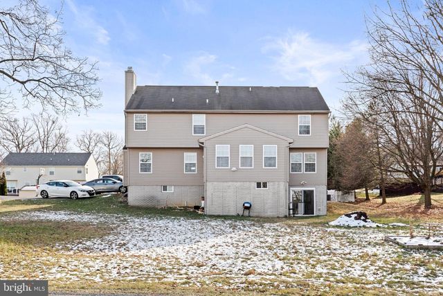 791 CRESTWOOD DRIVE, Chambersburg, PA 17202