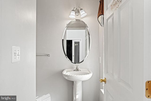 791 CRESTWOOD DRIVE, Chambersburg, PA 17202