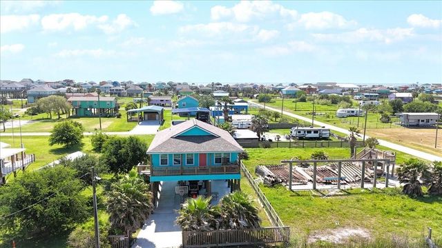 1970 Avenue B, Crystal Beach, TX 77650