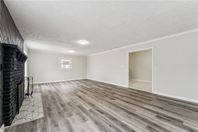 848 Jamestown Avenue, Elyria, OH 44035