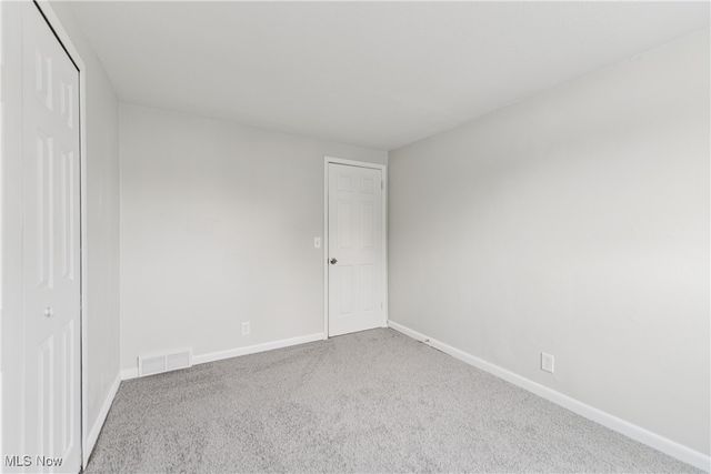 848 Jamestown Avenue, Elyria, OH 44035