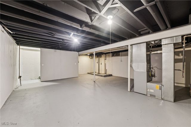 848 Jamestown Avenue, Elyria, OH 44035