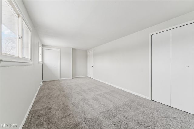 848 Jamestown Avenue, Elyria, OH 44035