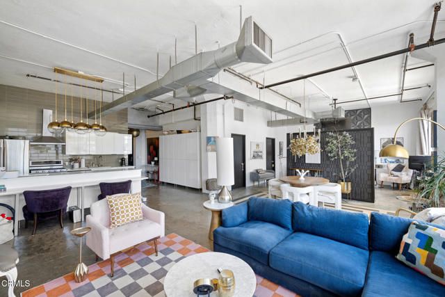 315 E 8th Street 301, Los Angeles, CA 90014