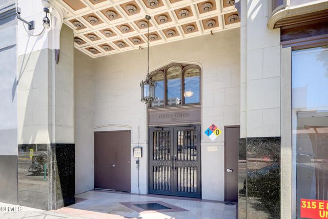 315 E 8th Street 301, Los Angeles, CA 90014