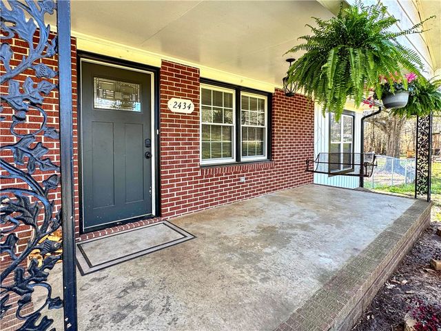2434 Broadwa Lake Road, Anderson, SC 29621