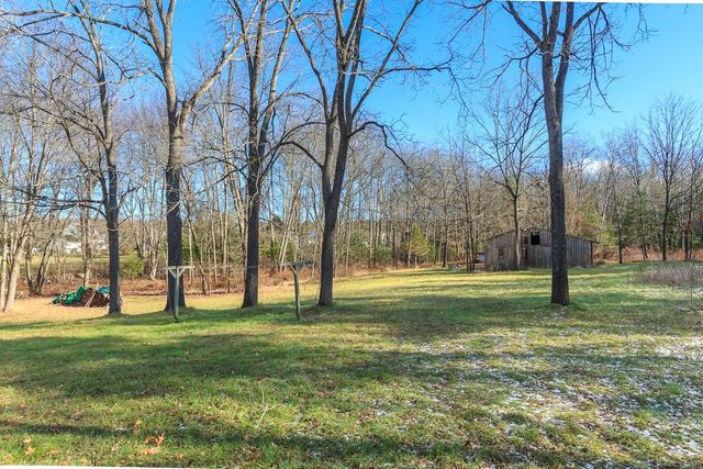 396 Dearborn Road, Auburn, NH 03032