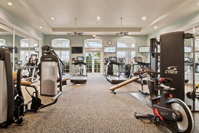 207 Isle Verde Way, Palm Beach Gardens, FL 33418