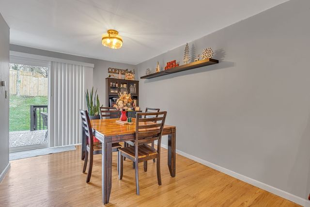 100 Palomino Dr, North Fayette, PA 15071