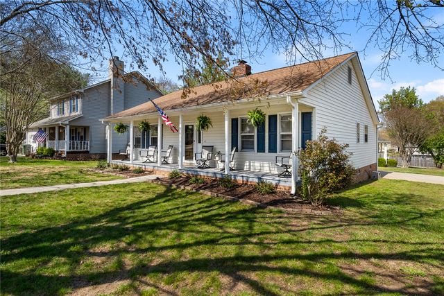 125 Court Drive, Easley, SC 29642
