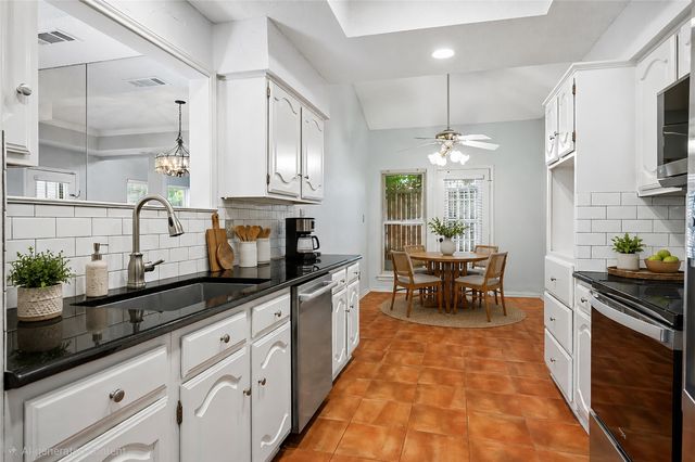 3422 Forest Hills Circle, Garland, TX 75044