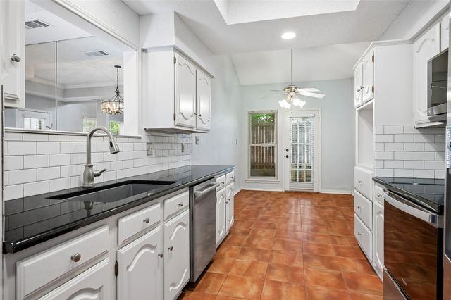 3422 Forest Hills Circle, Garland, TX 75044