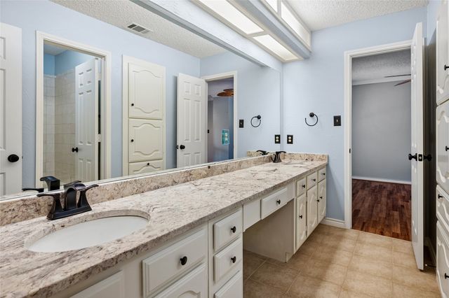 3422 Forest Hills Circle, Garland, TX 75044
