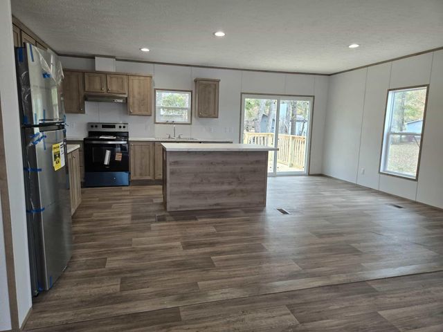 134 Plowden Mill Road, Sumter, SC 29153