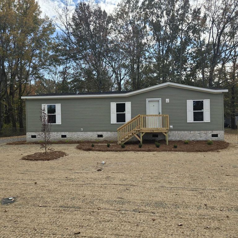 134 Plowden Mill Road, Sumter, SC 29153