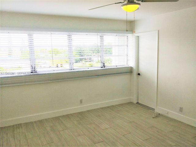 215 SE 3rd Ave 307C, Hallandale Beach, FL 33009