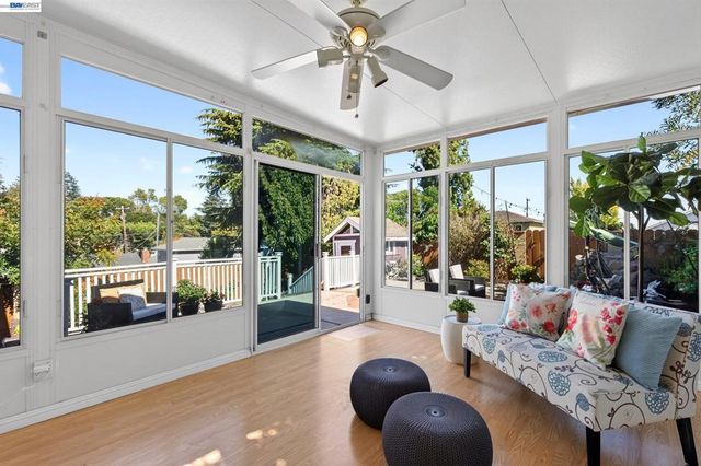 2464 Mikemary Ct, Castro Valley, CA 94546