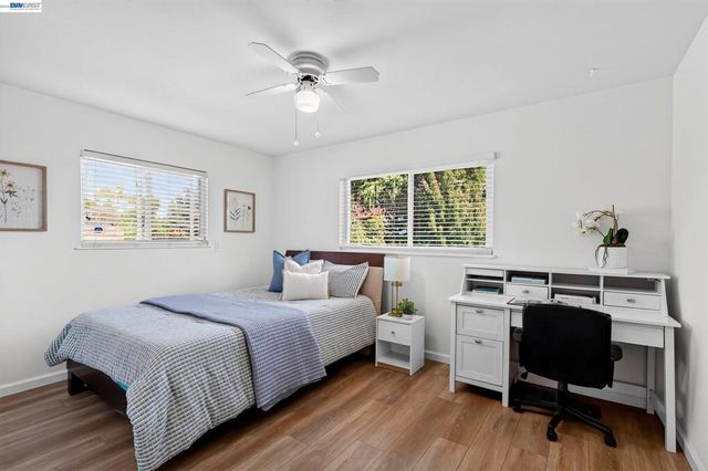 2464 Mikemary Ct, Castro Valley, CA 94546