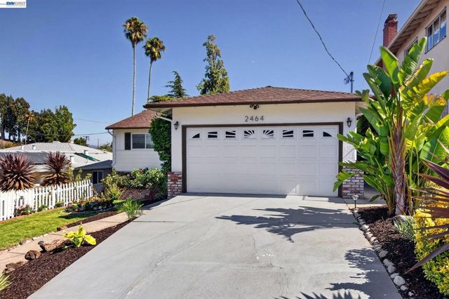 2464 Mikemary Ct, Castro Valley, CA 94546