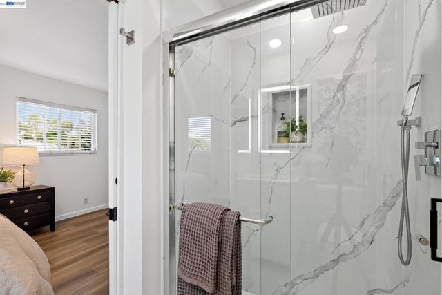2464 Mikemary Ct, Castro Valley, CA 94546