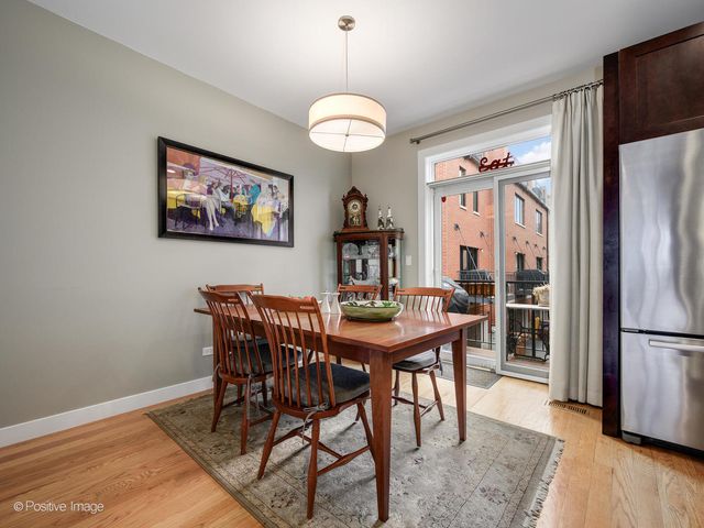 105 HOME Avenue, Oak Park, IL 60302