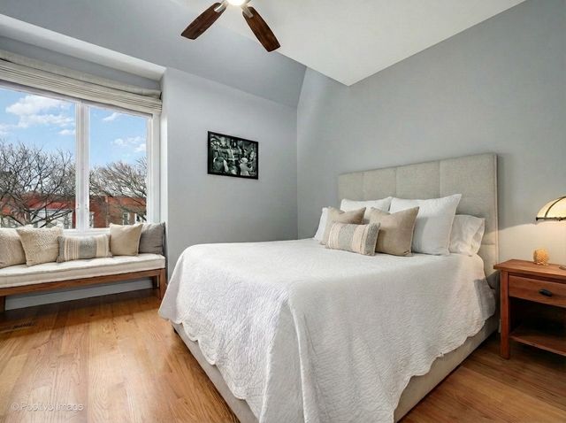 105 HOME Avenue, Oak Park, IL 60302