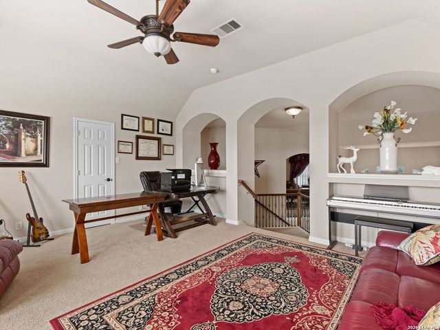 8903 Woodland Pass, Boerne, TX 78006