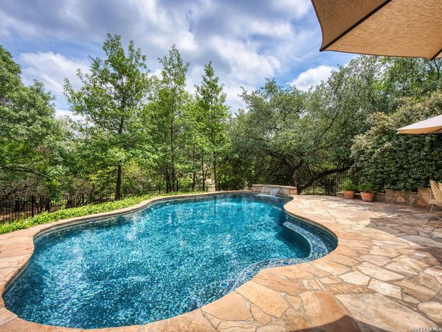 8903 Woodland Pass, Boerne, TX 78006