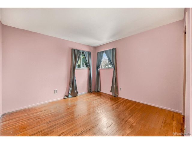 7690 Greenwood Blvd, Denver, CO 80221