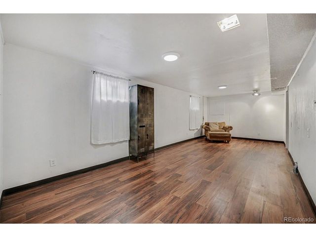 7690 Greenwood Blvd, Denver, CO 80221