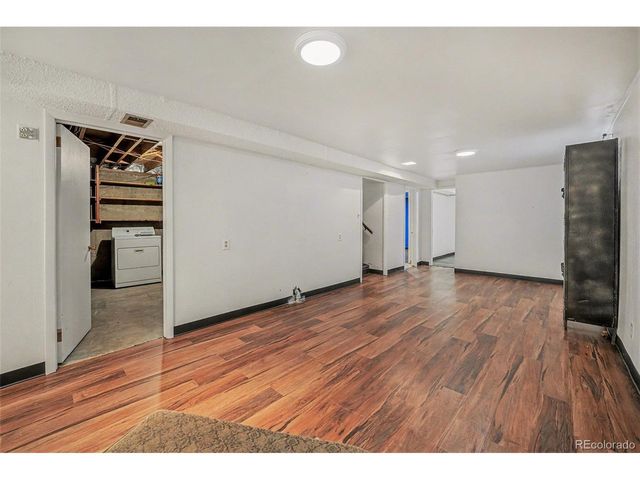 7690 Greenwood Blvd, Denver, CO 80221