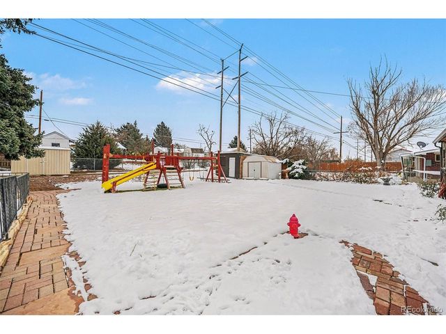 7690 Greenwood Blvd, Denver, CO 80221