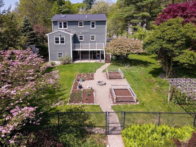 8 Avery Street, Wilmington, MA 01887