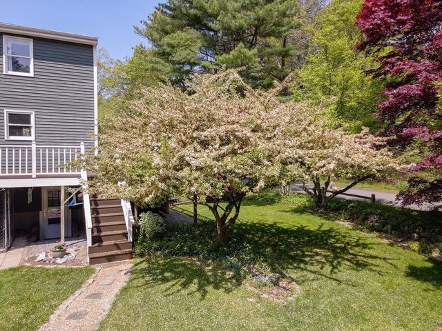 8 Avery Street, Wilmington, MA 01887