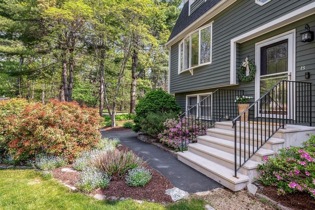 8 Avery Street, Wilmington, MA 01887