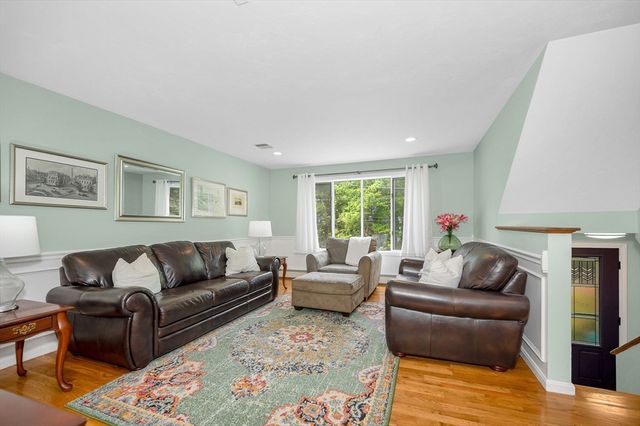 8 Avery Street, Wilmington, MA 01887