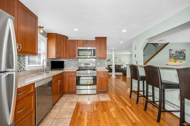 8 Avery Street, Wilmington, MA 01887