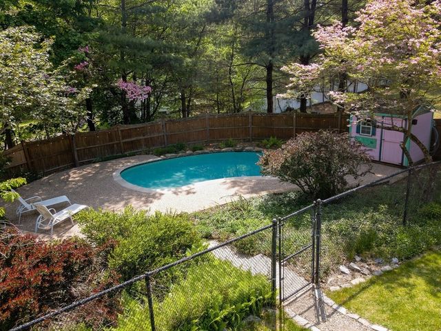 8 Avery Street, Wilmington, MA 01887