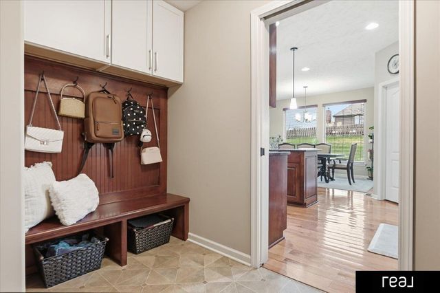 5720 S 165 Street, Omaha, NE 68135